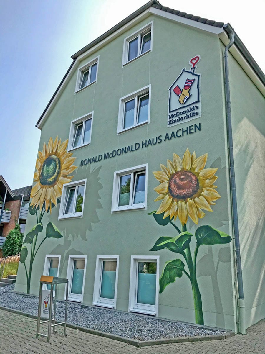 Header McDonald Haus Aachen